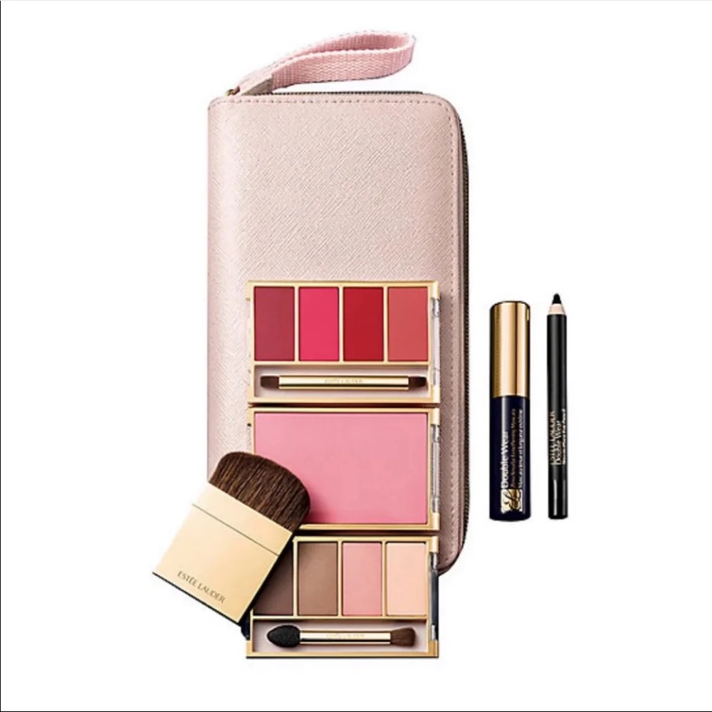 Estee Lauder Travel Exclusive Set